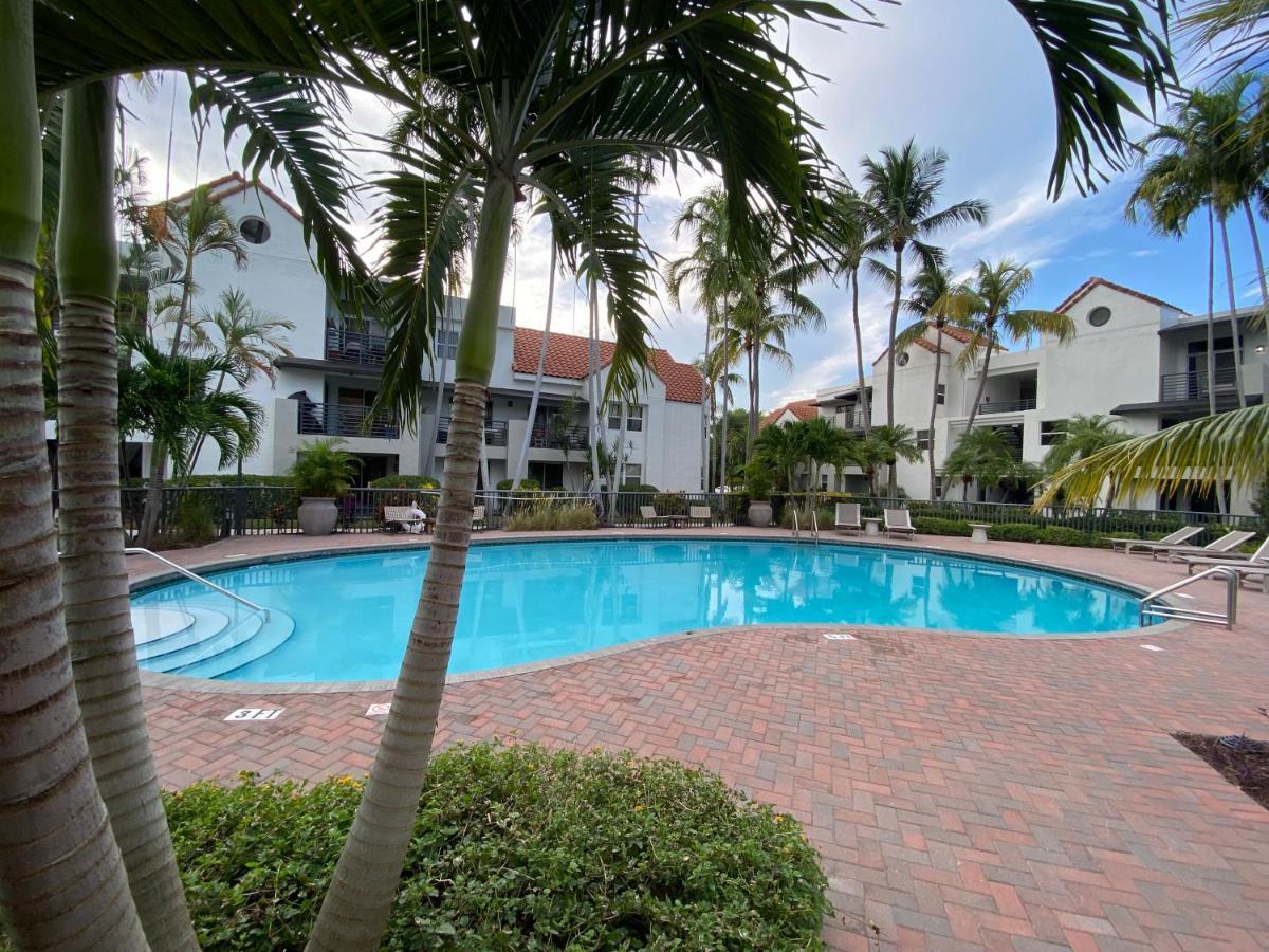 Dharma Home Suites Dania Beach At Sheridan Ocean Club Exterior foto